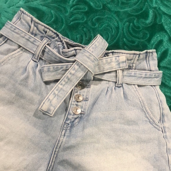 American‎ eagle outfitters women’s size 2 high waisted shorts cute shorts - Picture 3 of 9